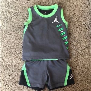 12 month - Air Jordan - 2 piece outfit